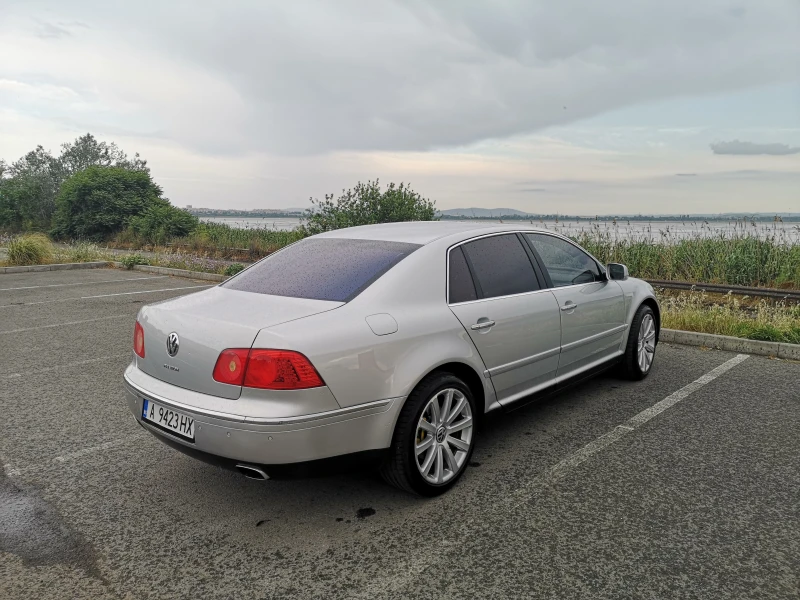 VW Phaeton V8 4.2L 335PH 4x4 въздушно окачване, снимка 5 - Автомобили и джипове - 47097466