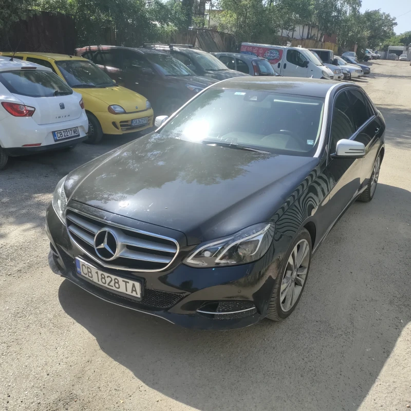 Mercedes-Benz E 300 Лек, снимка 4 - Автомобили и джипове - 47357729