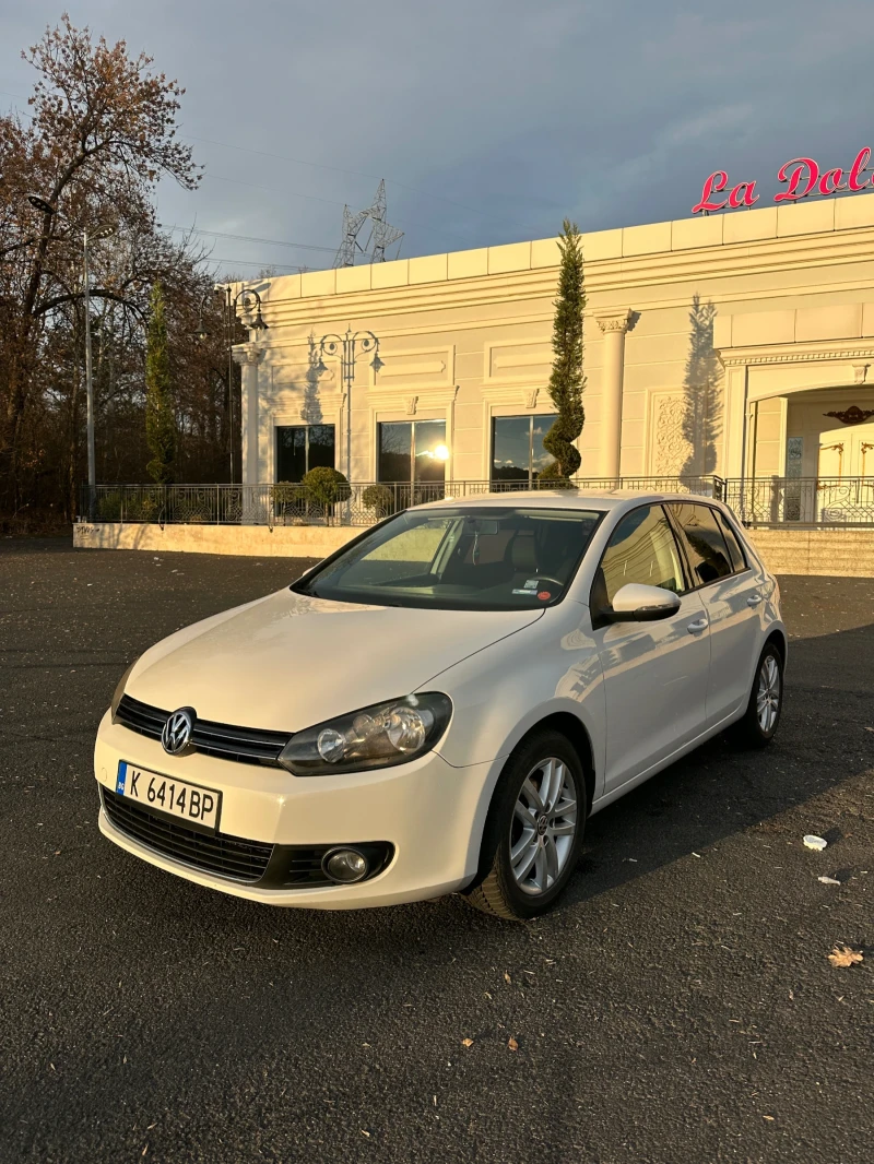 VW Golf 1.6 105 Топ, снимка 6 - Автомобили и джипове - 48198293