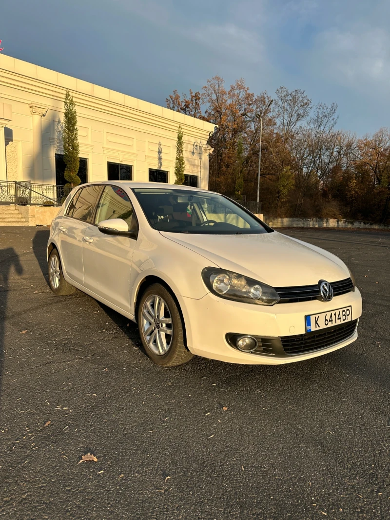 VW Golf 1.6 105 Топ, снимка 5 - Автомобили и джипове - 48198293