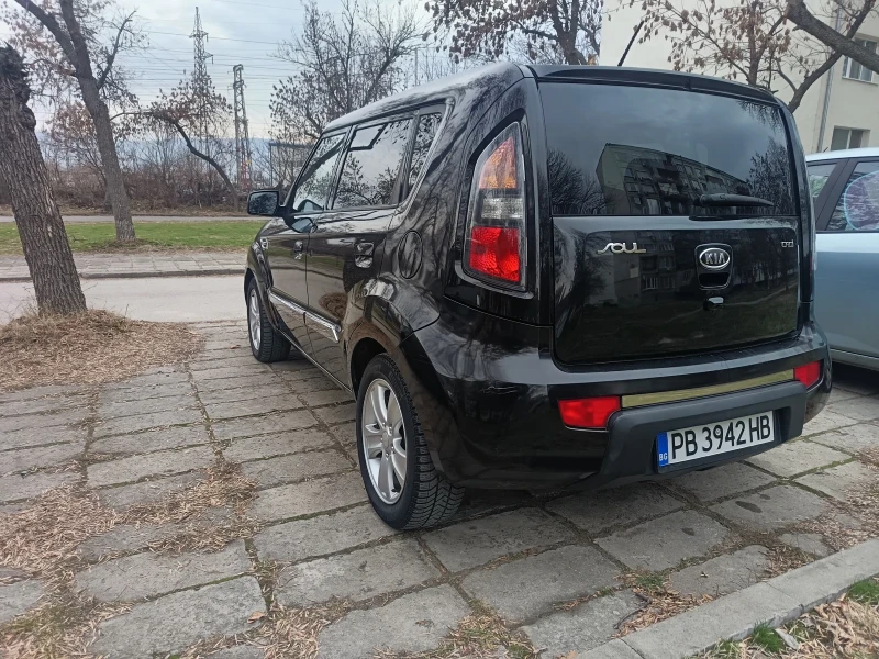 Kia Soul 1.6CRDI, снимка 4 - Автомобили и джипове - 48590839