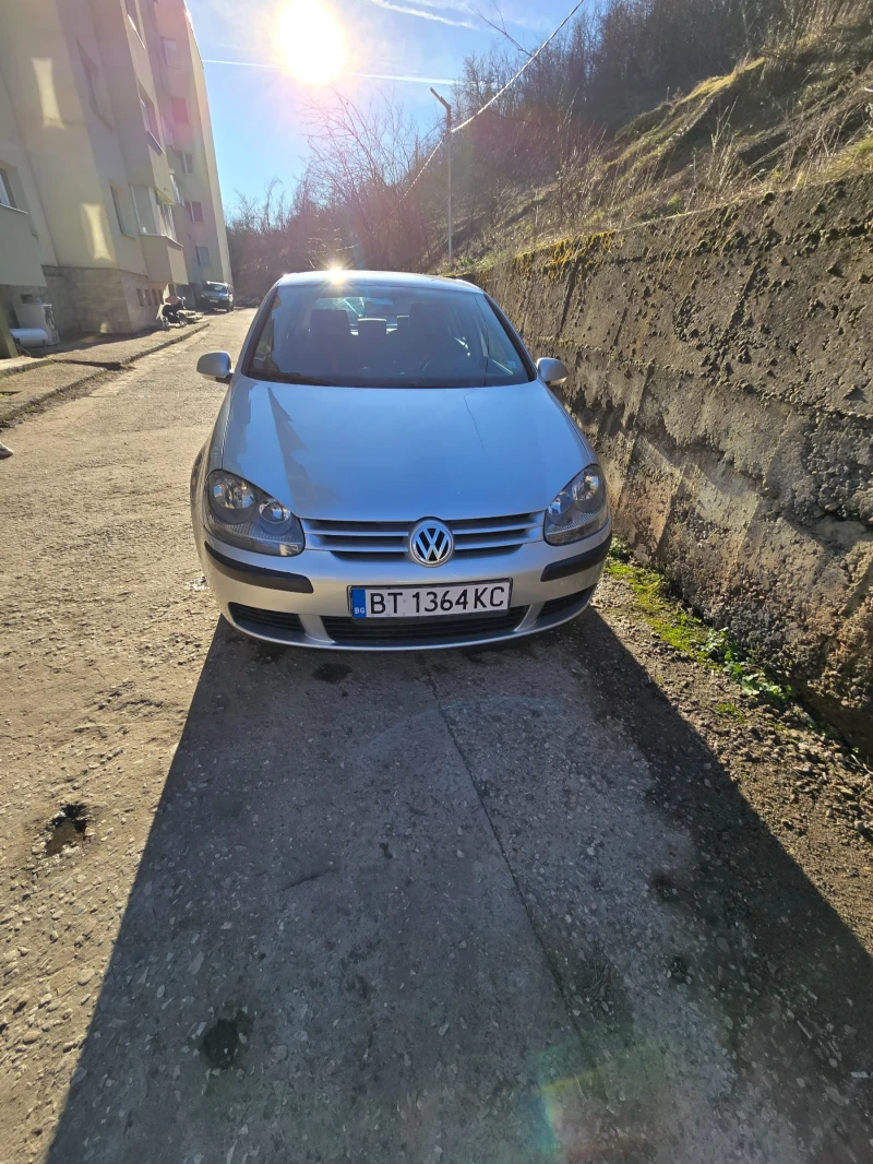 VW Golf, снимка 1 - Автомобили и джипове - 48835652