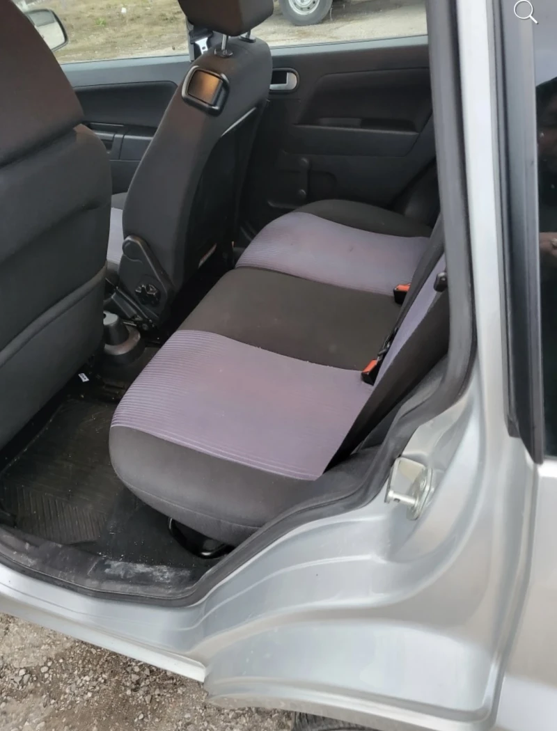 Ford Fusion 1.4tdci klima face, снимка 11 - Автомобили и джипове - 49702644