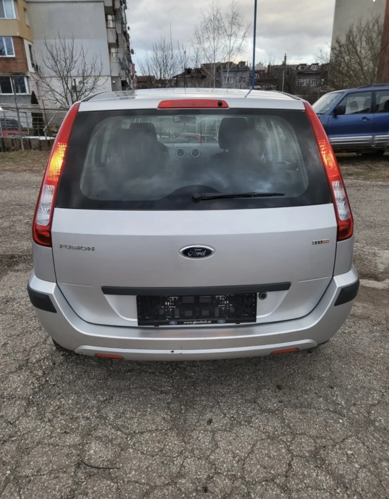 Ford Fusion 1.4tdci klima face, снимка 4 - Автомобили и джипове - 49702644