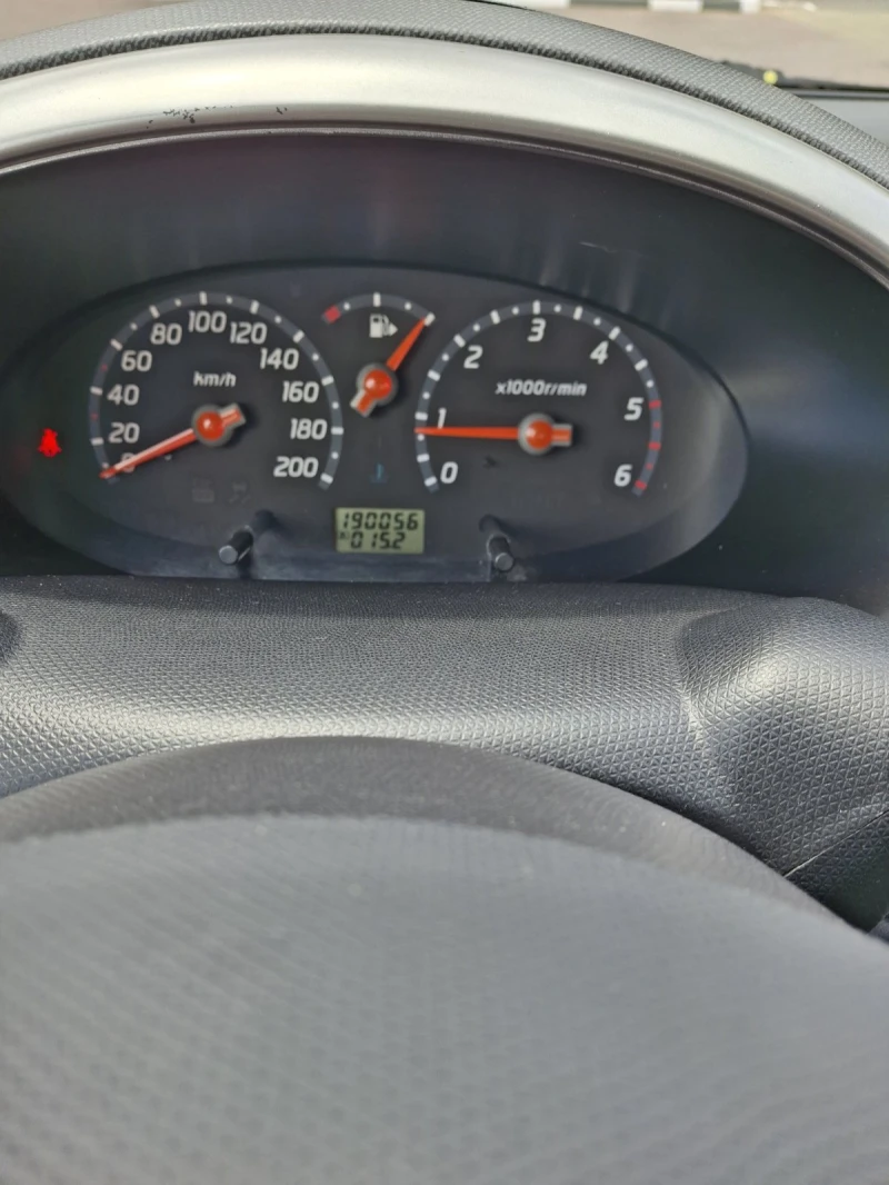 Nissan Micra, снимка 5 - Автомобили и джипове - 52645204