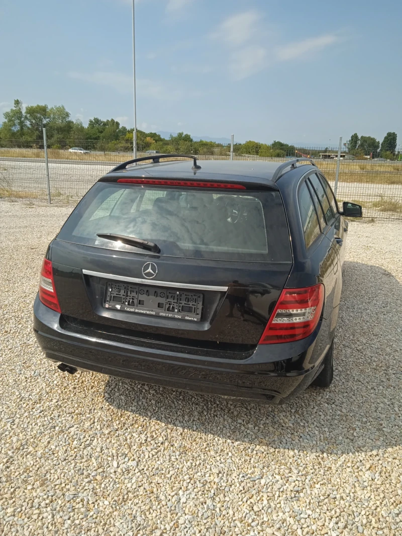 Mercedes-Benz C 200 Avangard , снимка 4 - Автомобили и джипове - 52373398