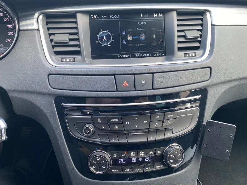 Peugeot 508 RXH 2.0 HDI Hybrid4 EGS6 4x4 Топ състояние , снимка 8 - Автомобили и джипове - 52067035