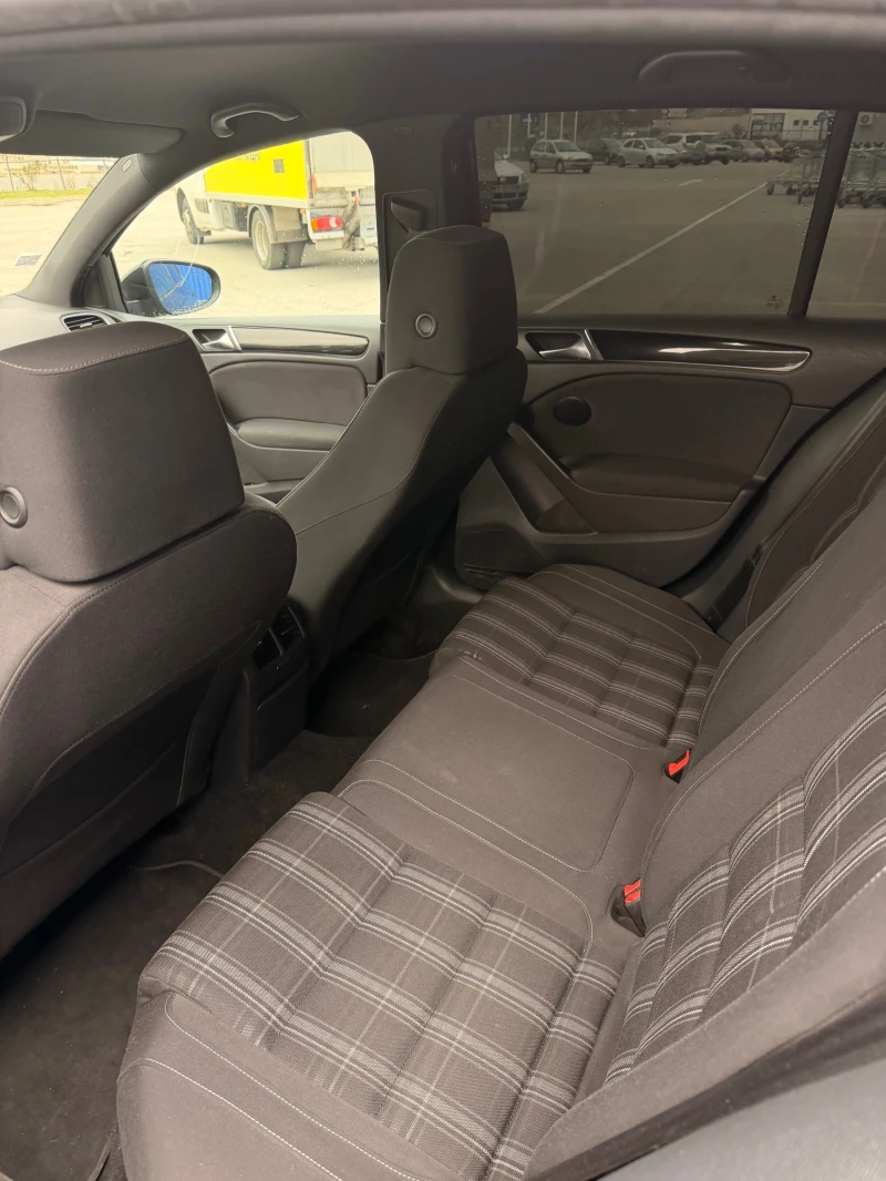 VW Golf GTD, снимка 8 - Автомобили и джипове - 52311544