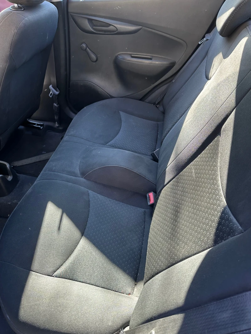 Opel Karl, снимка 9 - Автомобили и джипове - 52935574