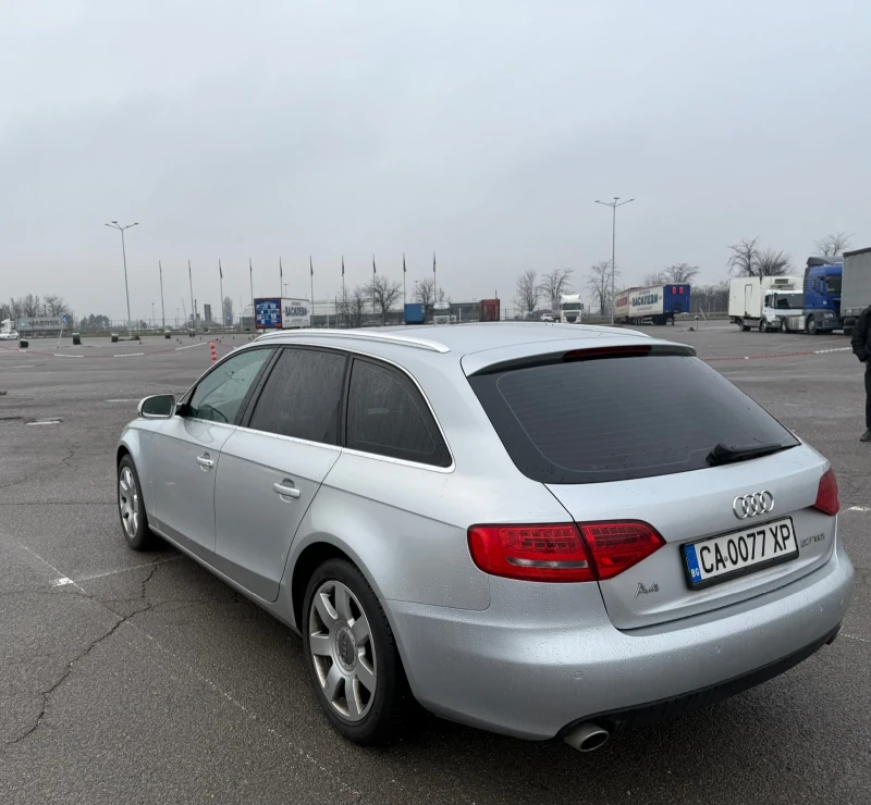 Audi A4, снимка 7 - Автомобили и джипове - 53291191