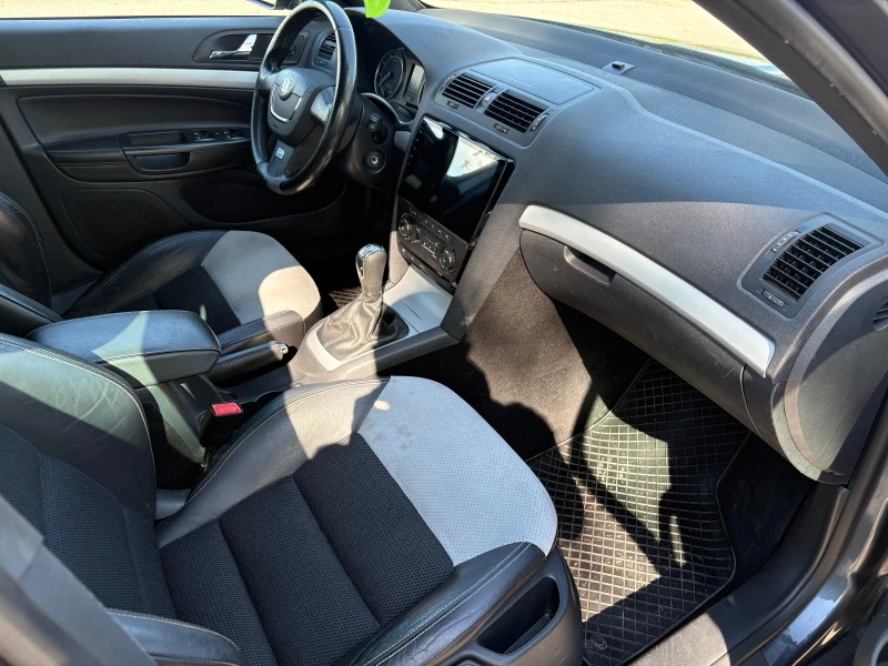 Skoda Octavia 2.0TFSI Vrs - 12750 лв. - 30100735 | Car24.bg