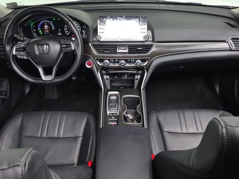 Honda Accord 2.0 Hybrid Ex-L, снимка 7 - Автомобили и джипове - 55921824
