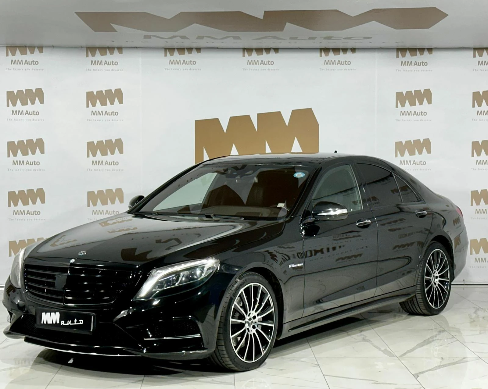 Mercedes-Benz S 350 d* 4Matic* AMG Optic* Burmester* Pano* HuD, снимка 1