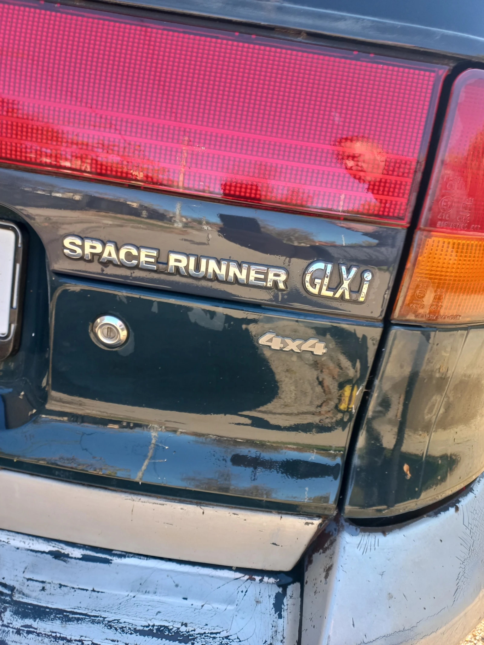 Mitsubishi Space runner 4x4 - изображение 7