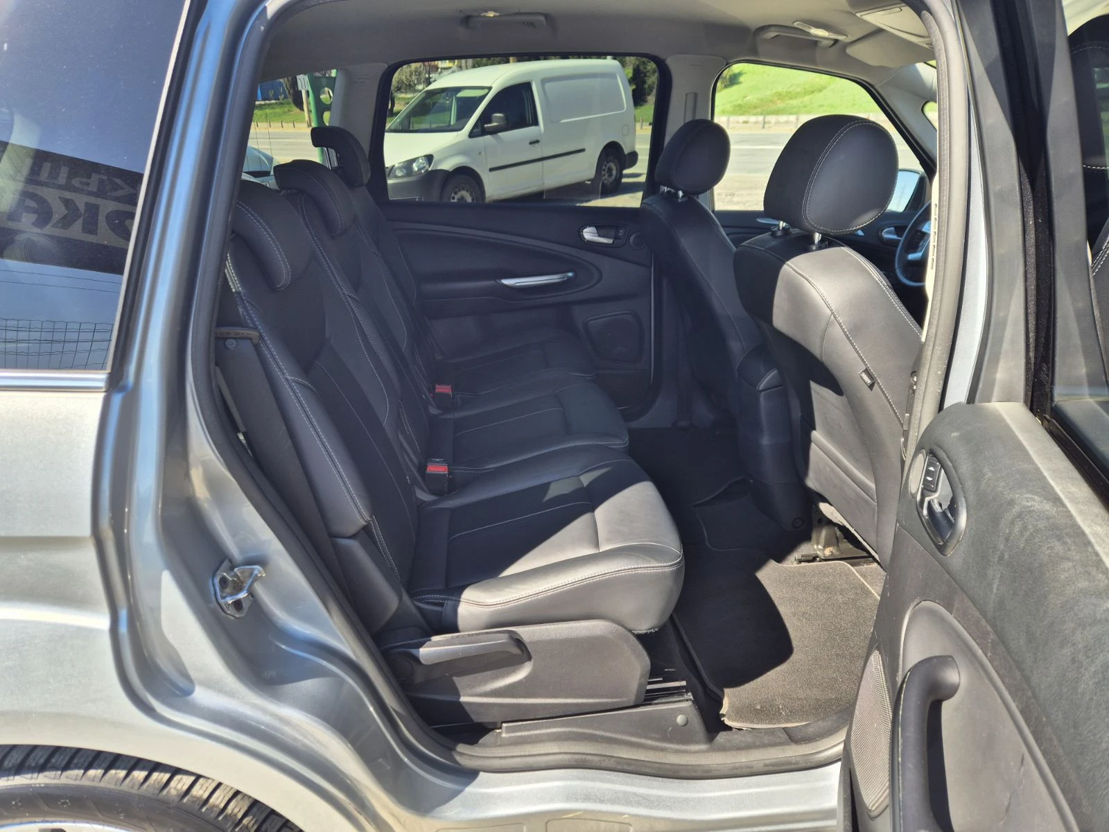 Ford S-Max 2.0TDCI Автомат 6+ 1 - изображение 10