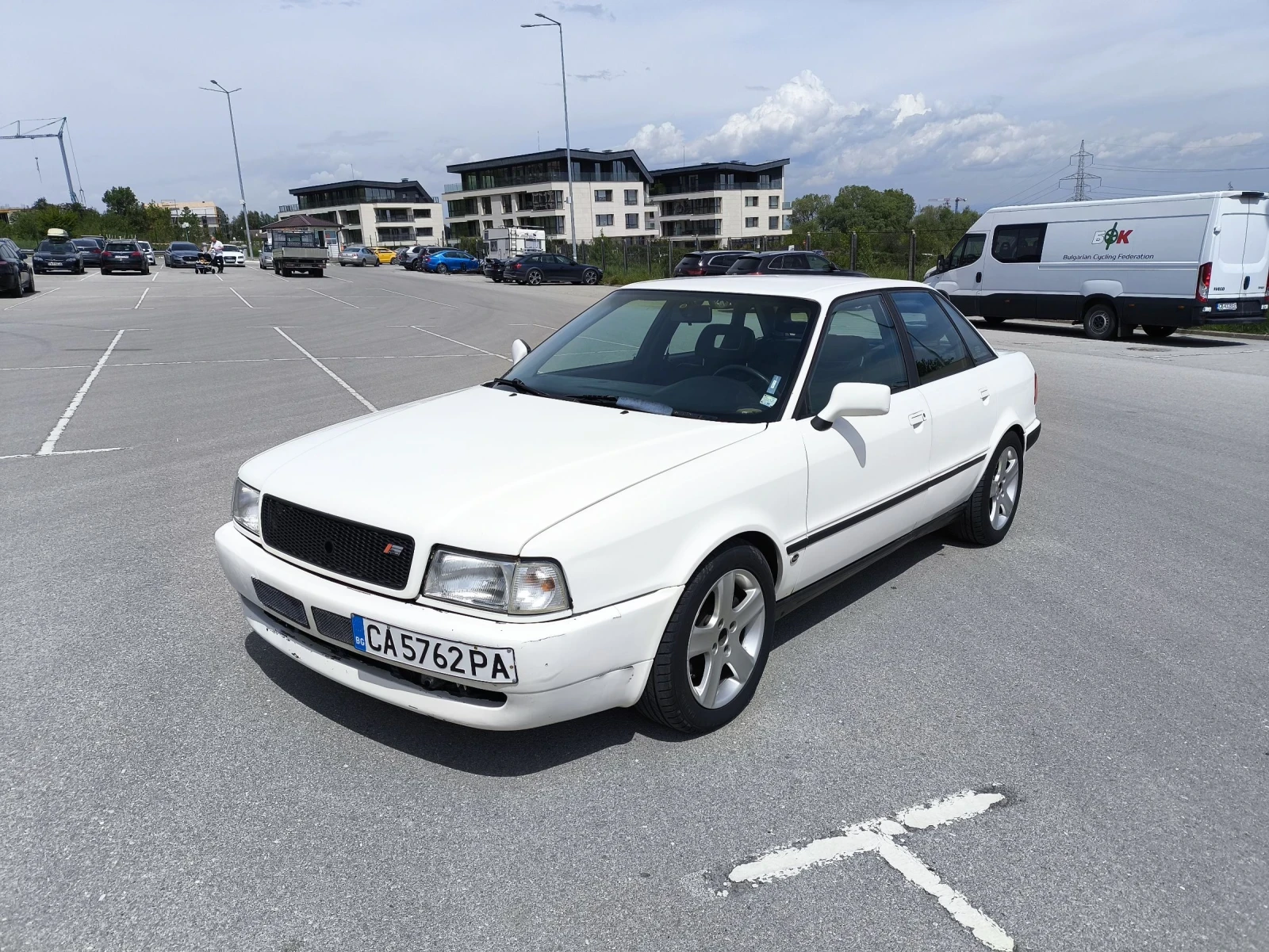 Audi 80 V8 - изображение 2