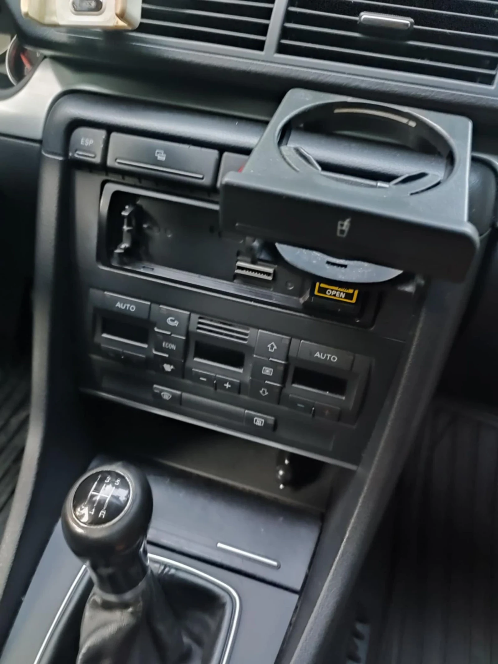 Audi A4 1.9 TDI  105кс - изображение 7