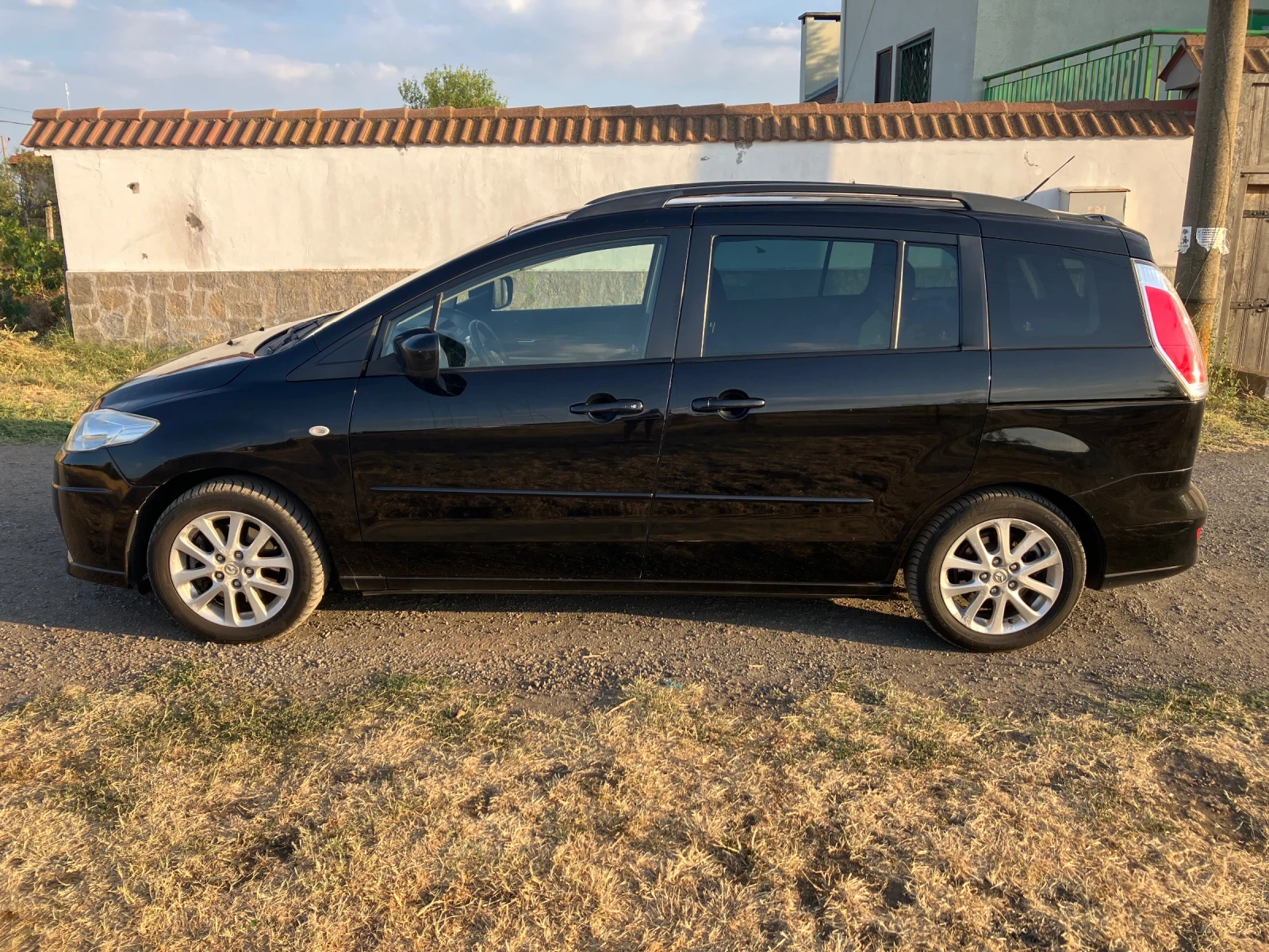 Mazda 5 2.0-147кс Газ 7 места - изображение 4