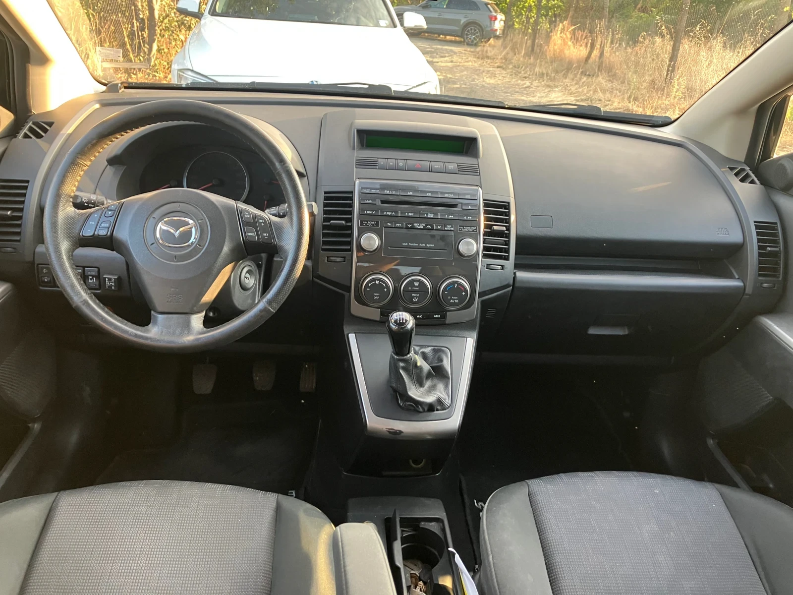 Mazda 5 2.0-147кс Газ 7 места - изображение 2