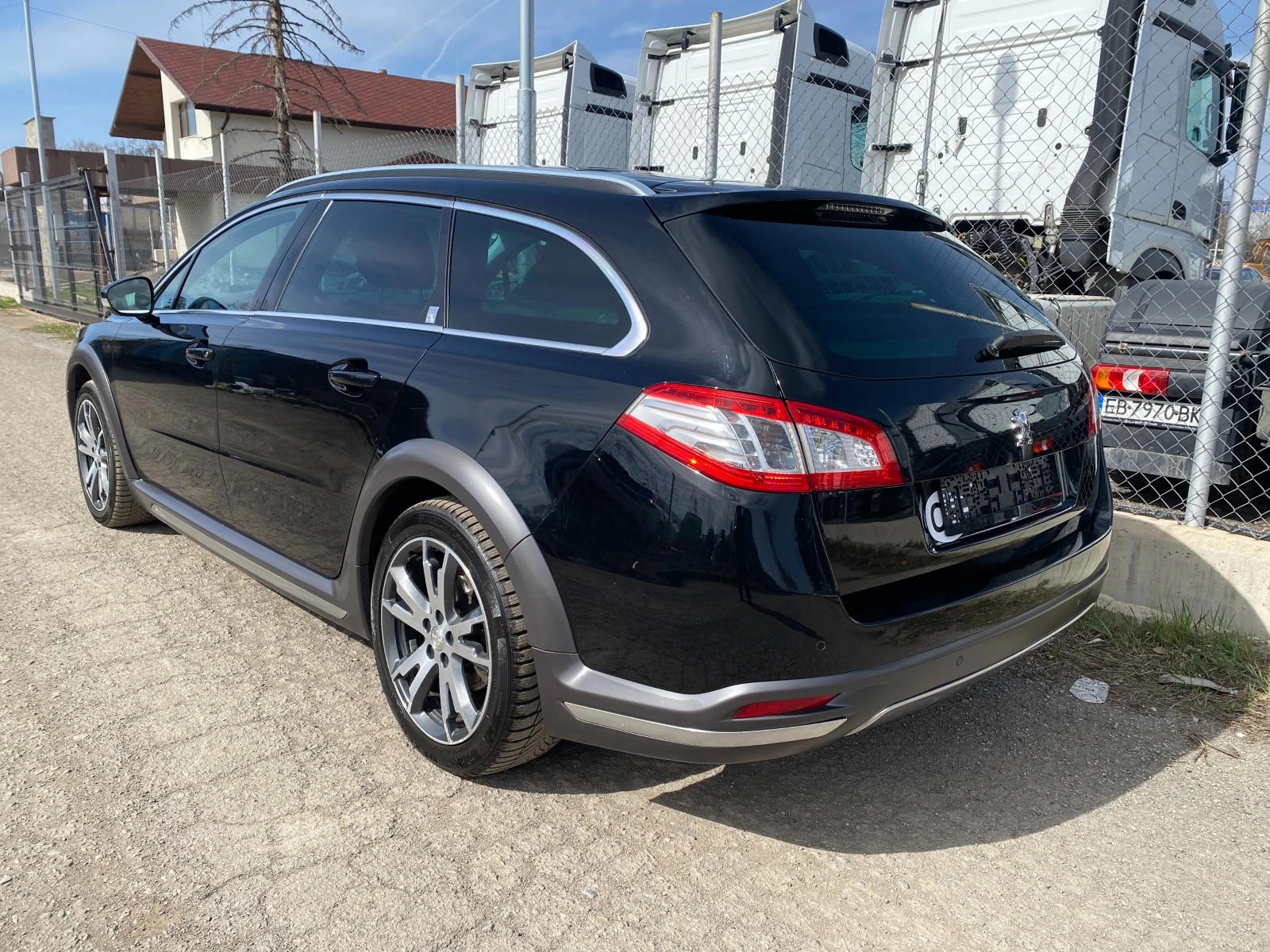 Peugeot 508 RXH 2.0 HDI Hybrid4 EGS6 4x4 Топ състояние  - изображение 3