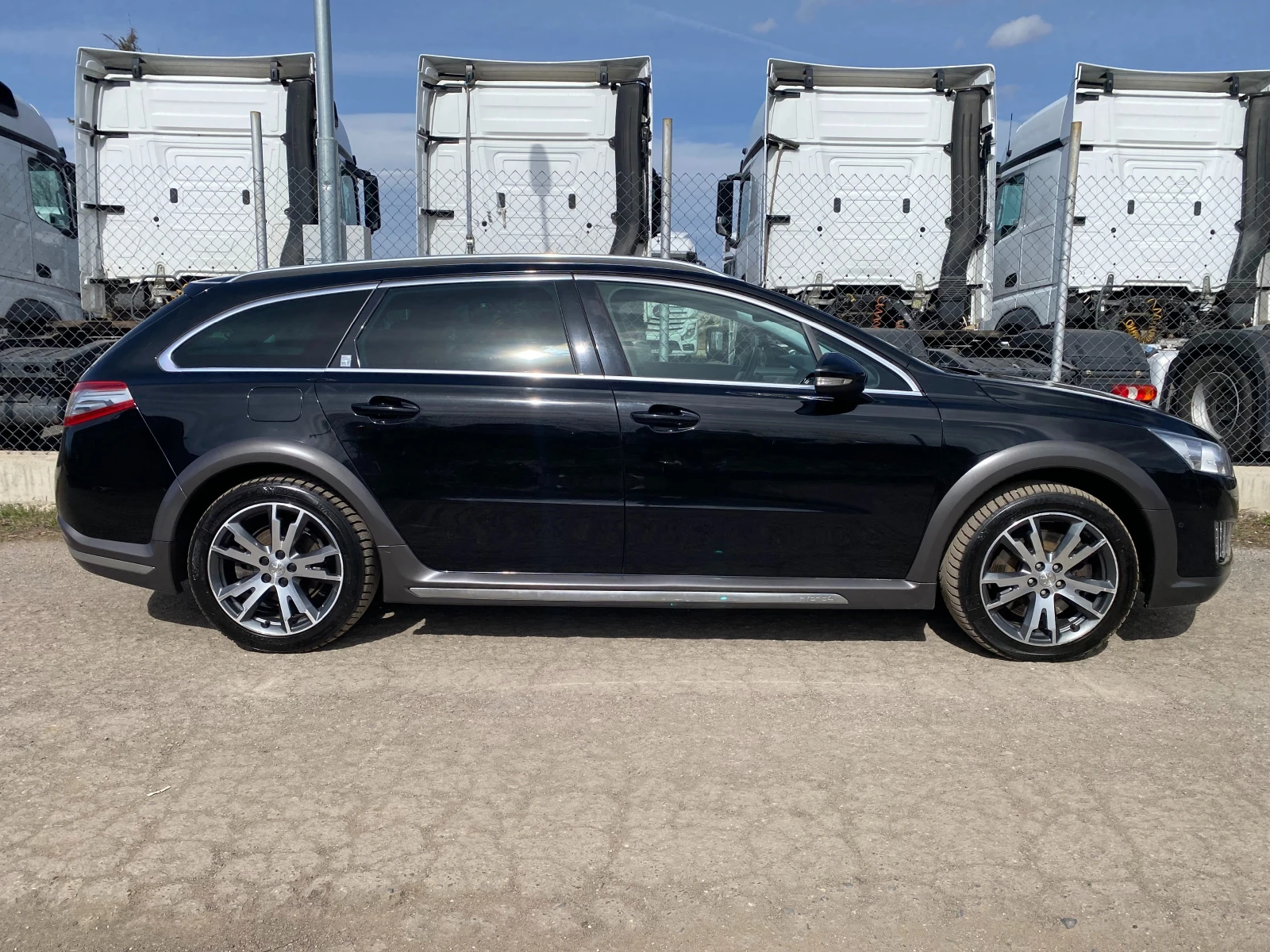 Peugeot 508 RXH 2.0 HDI Hybrid4 EGS6 4x4 Топ състояние  - изображение 5