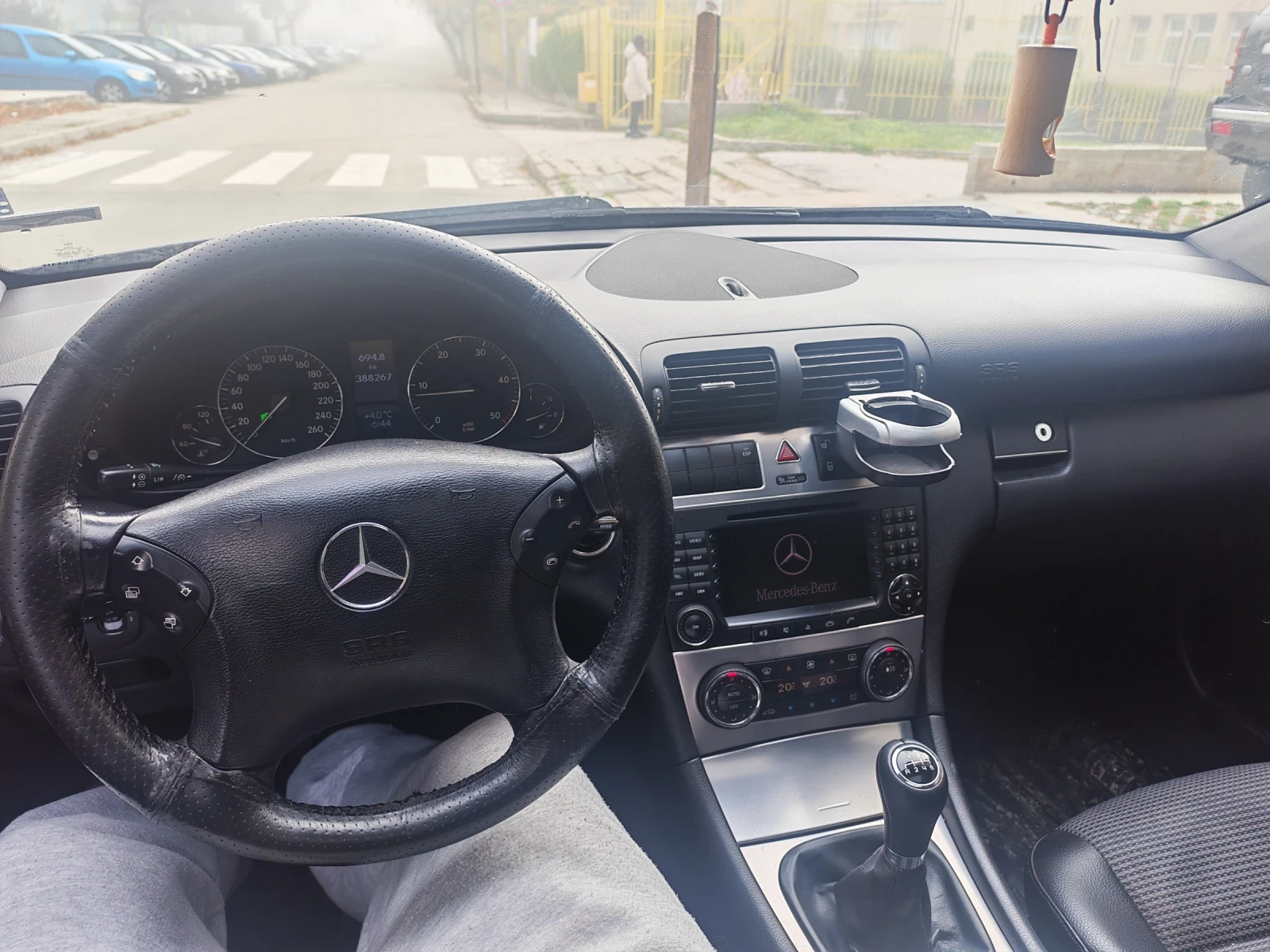 Mercedes-Benz C 200 | Mobile.bg   13