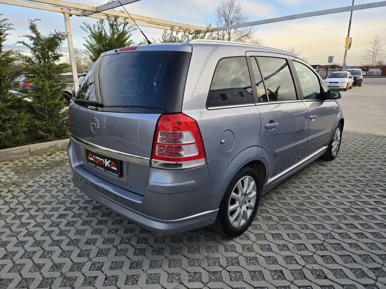 Opel Zafira 1.8i-140кс= 7МЕСТА= ГАЗ= КЛИМАТИК - изображение 3