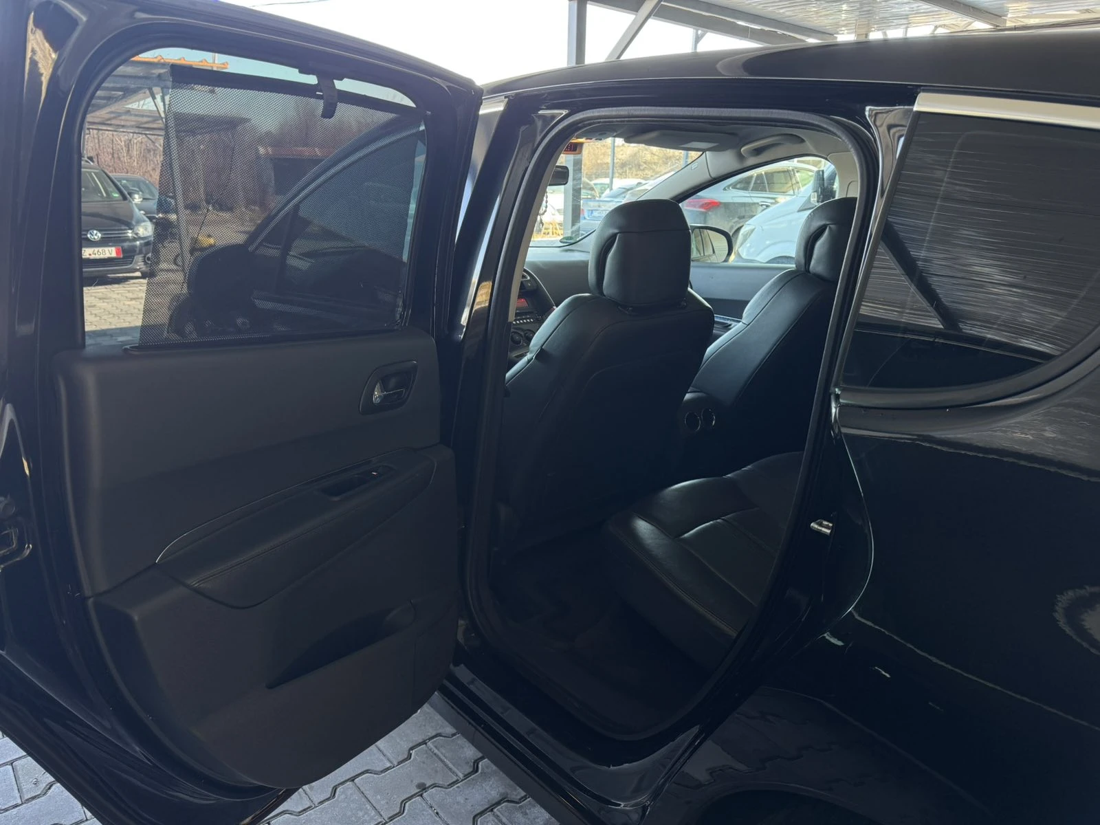 Peugeot 3008 2.0 DIESEL 150k.c  | Mobile.bg � ����������� 7