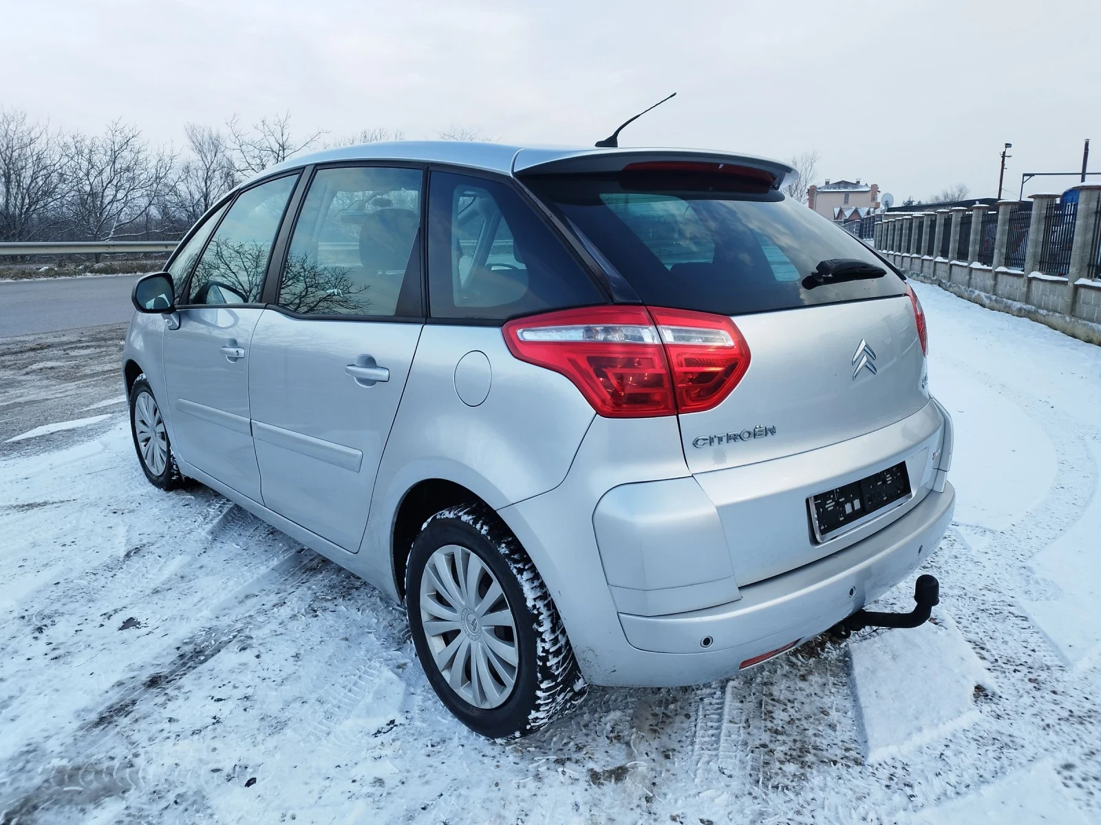 Citroen C4 Picasso 1.6 Hdi 109kc. - изображение 3