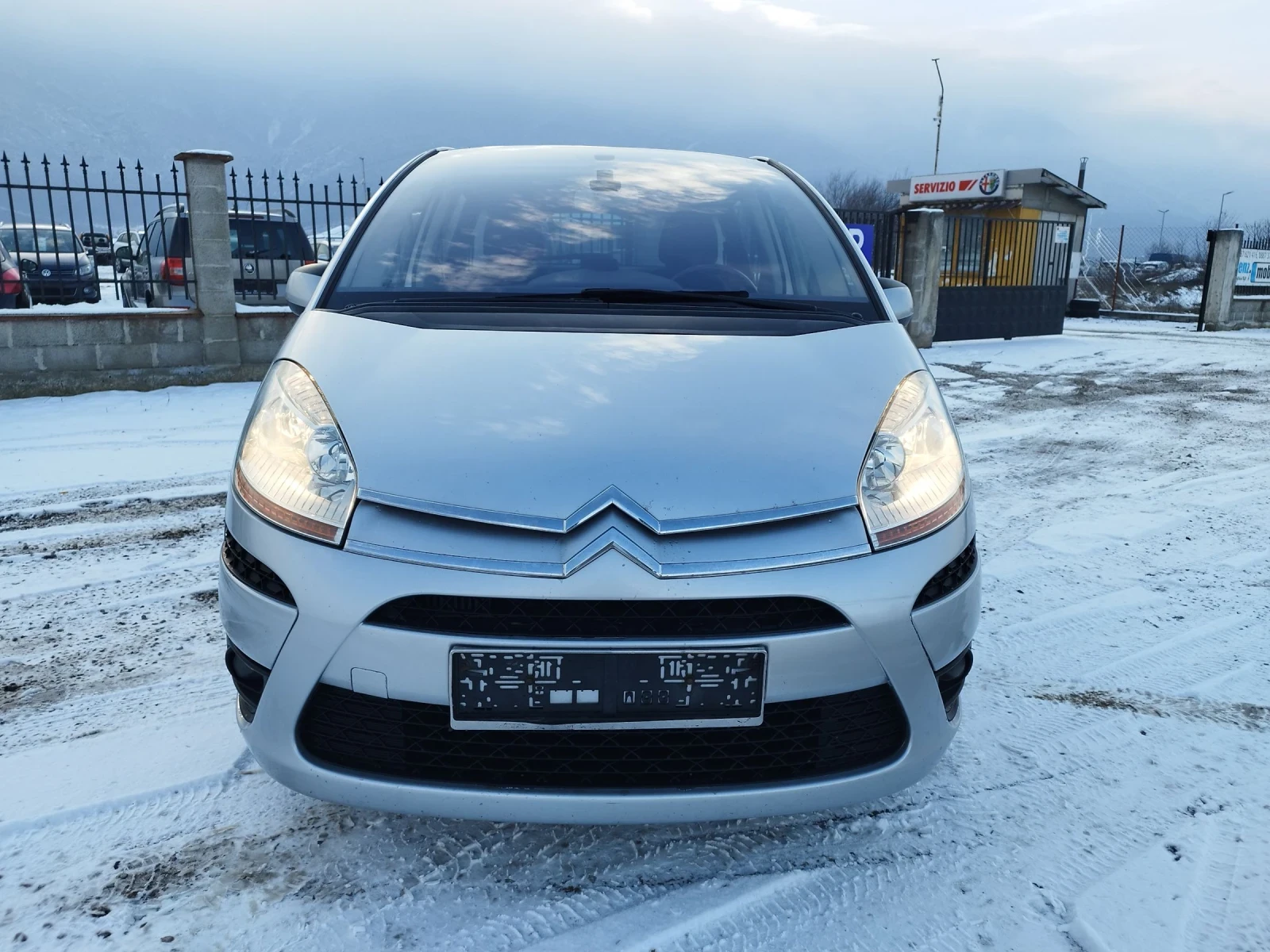 Citroen C4 Picasso 1.6 Hdi 109kc. - изображение 8