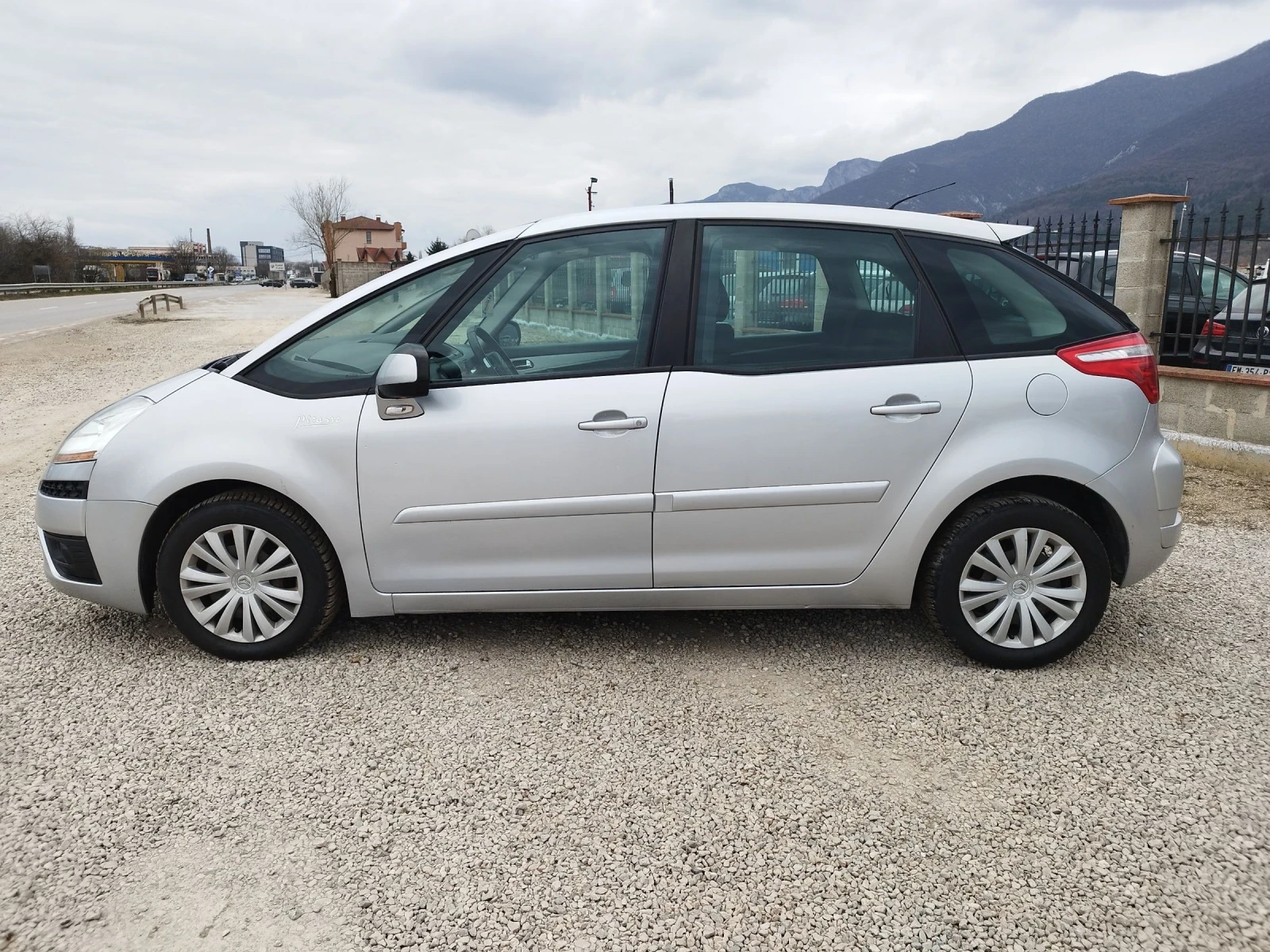 Citroen C4 Picasso 1.6 Hdi 109kc., снимка 2 - Автомобили и джипове - 53191355