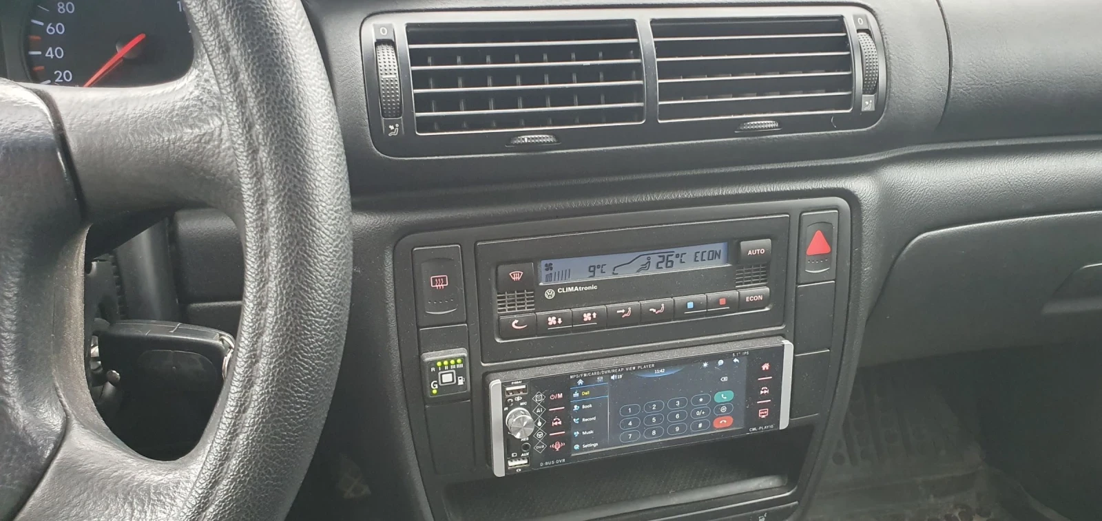 VW Passat, снимка 7 - Автомобили и джипове - 55316998