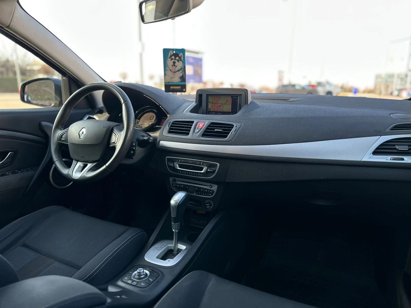 Renault Megane, снимка 6 - Автомобили и джипове - 53885185