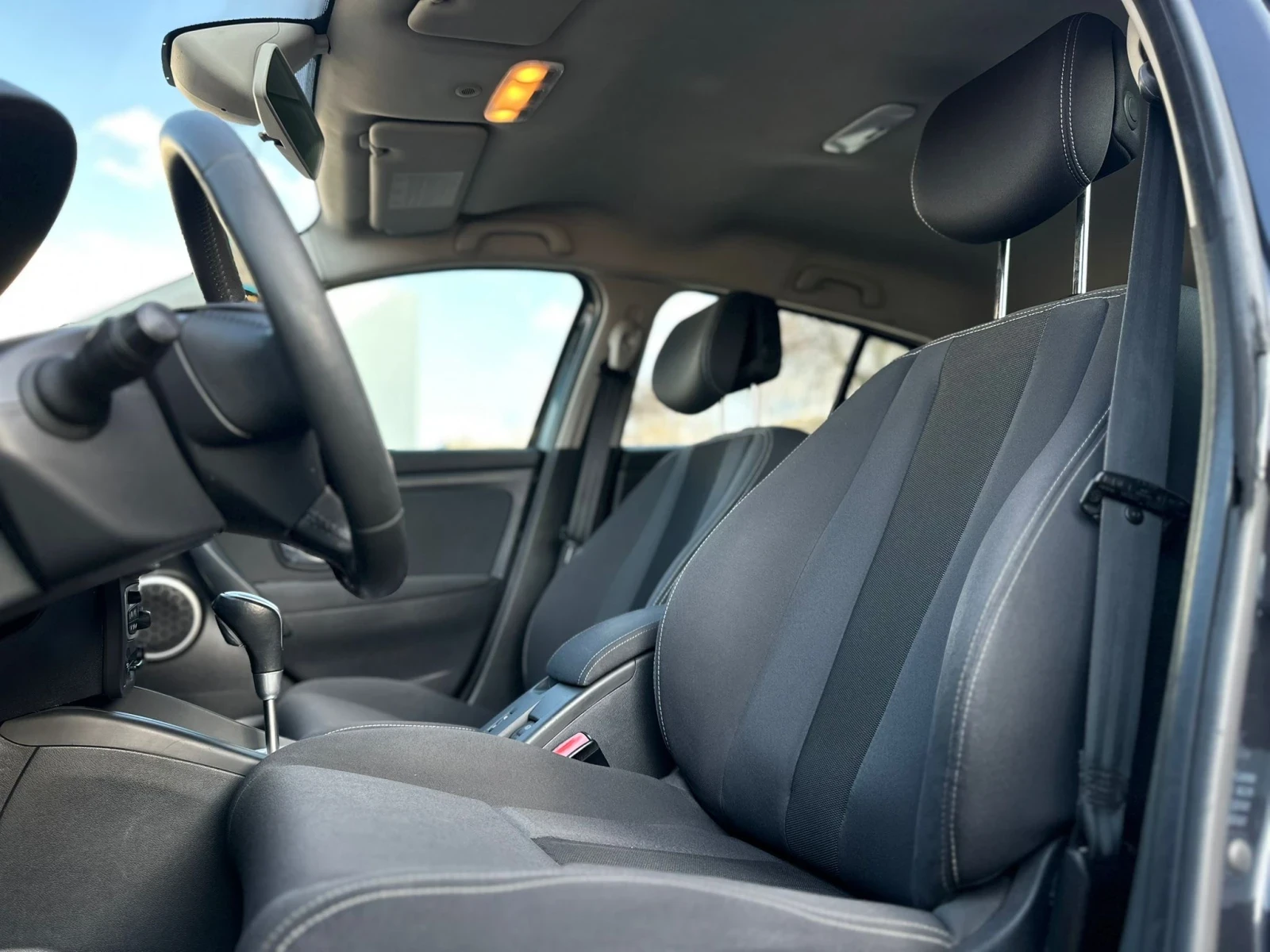 Renault Megane, снимка 17 - Автомобили и джипове - 53885185