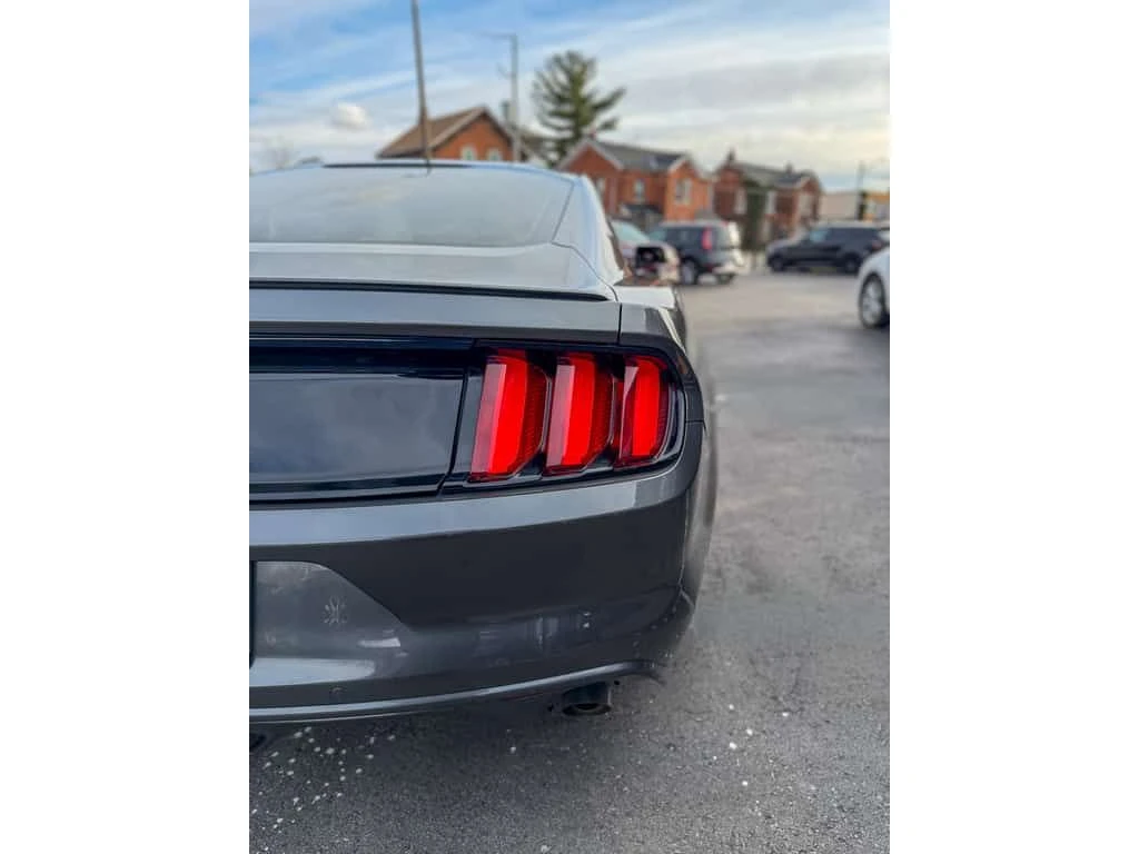 Ford Mustang * Fastback | NAVI | REMOTE | NO ACCIDENTS | 3.7L *, снимка 10 - Автомобили и джипове - 53904725