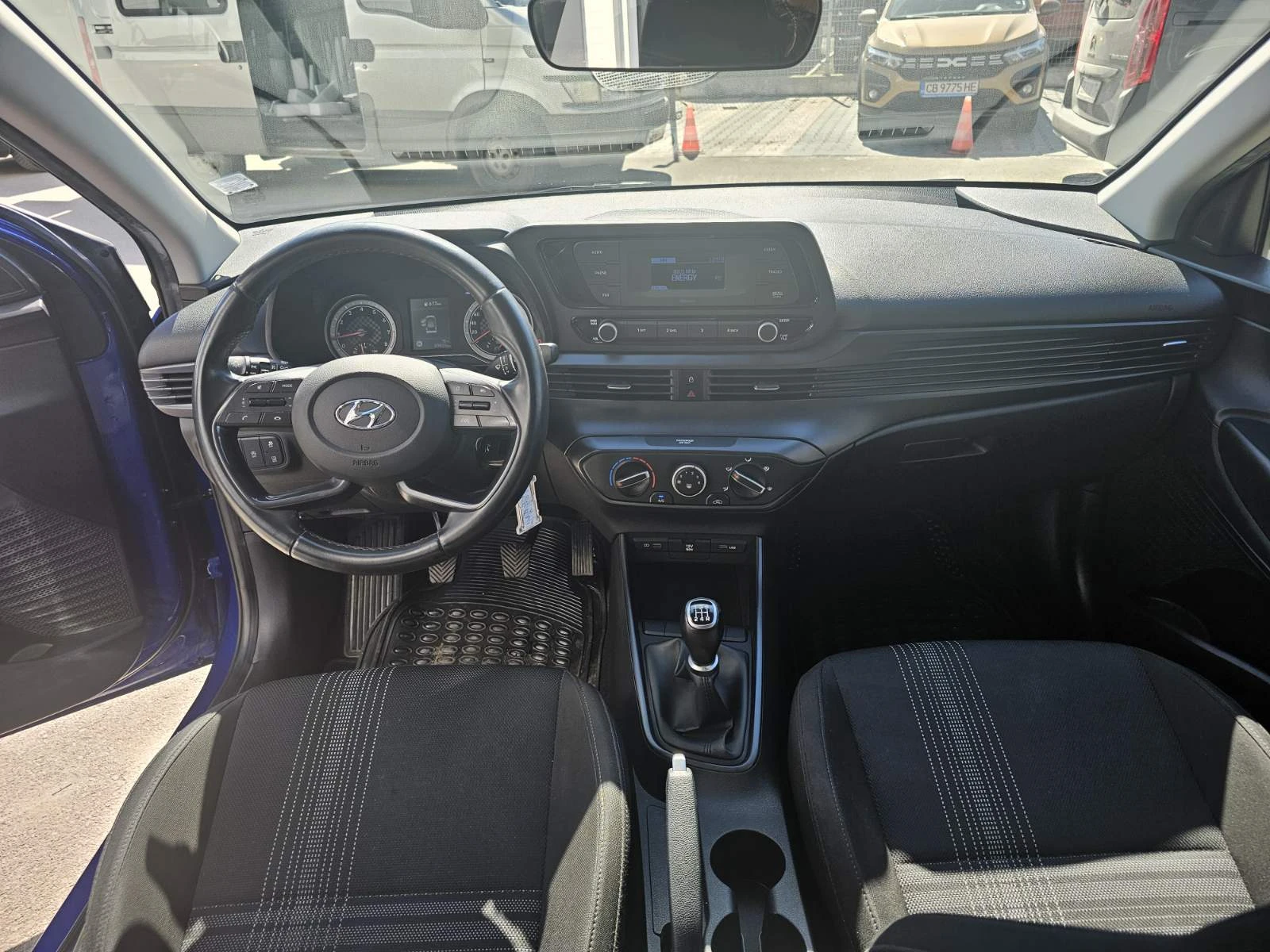 Hyundai I20 1.2, снимка 7 - Автомобили и джипове - 53909446