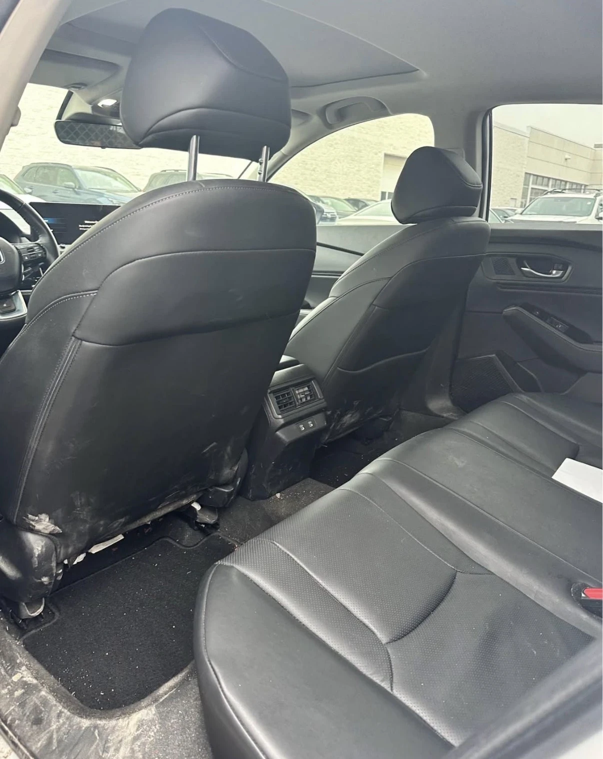 Honda Accord Hybrid * Carplay * Камера * Blind Spot * Сarfax * , снимка 11 - Автомобили и джипове - 54109495