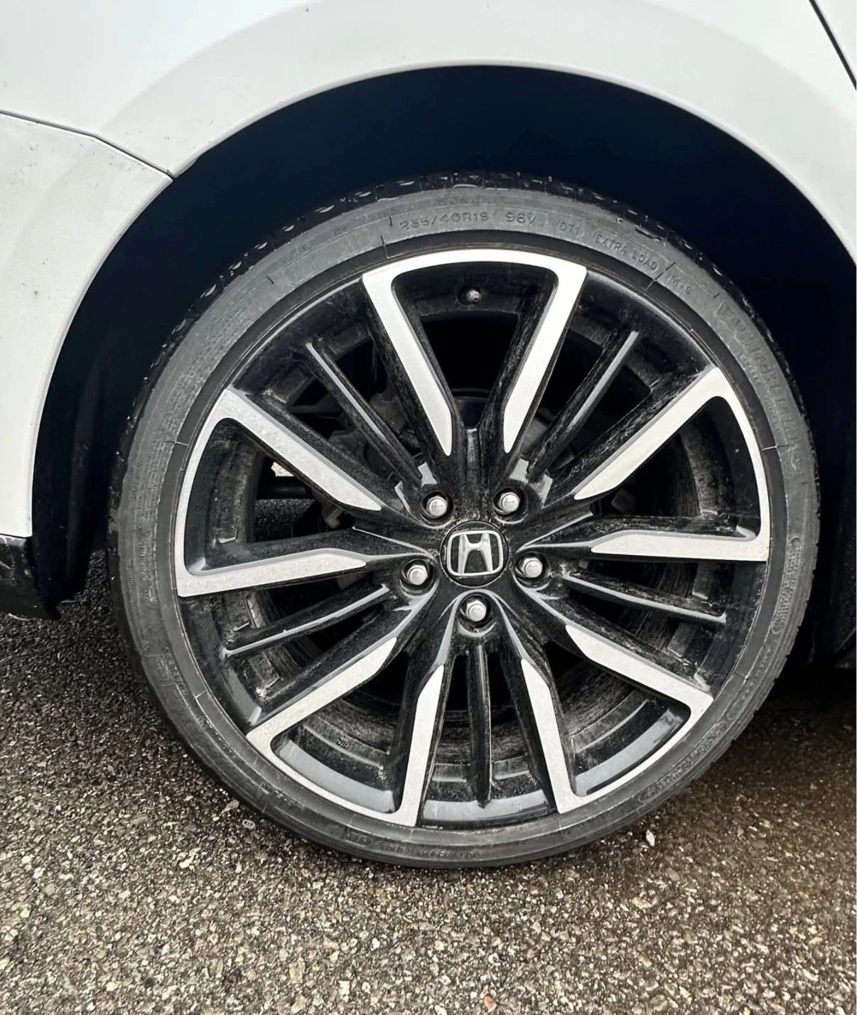 Honda Accord Hybrid * Carplay * Камера * Blind Spot * Сarfax * , снимка 6 - Автомобили и джипове - 54109495