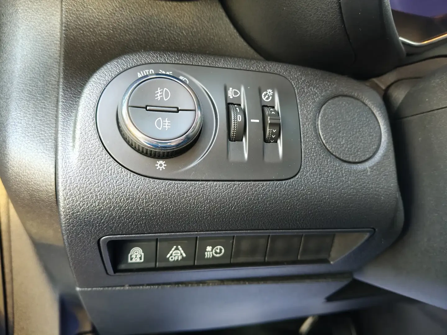 Opel Combo 52kW/H Electric, снимка 11 - Автомобили и джипове - 54134787