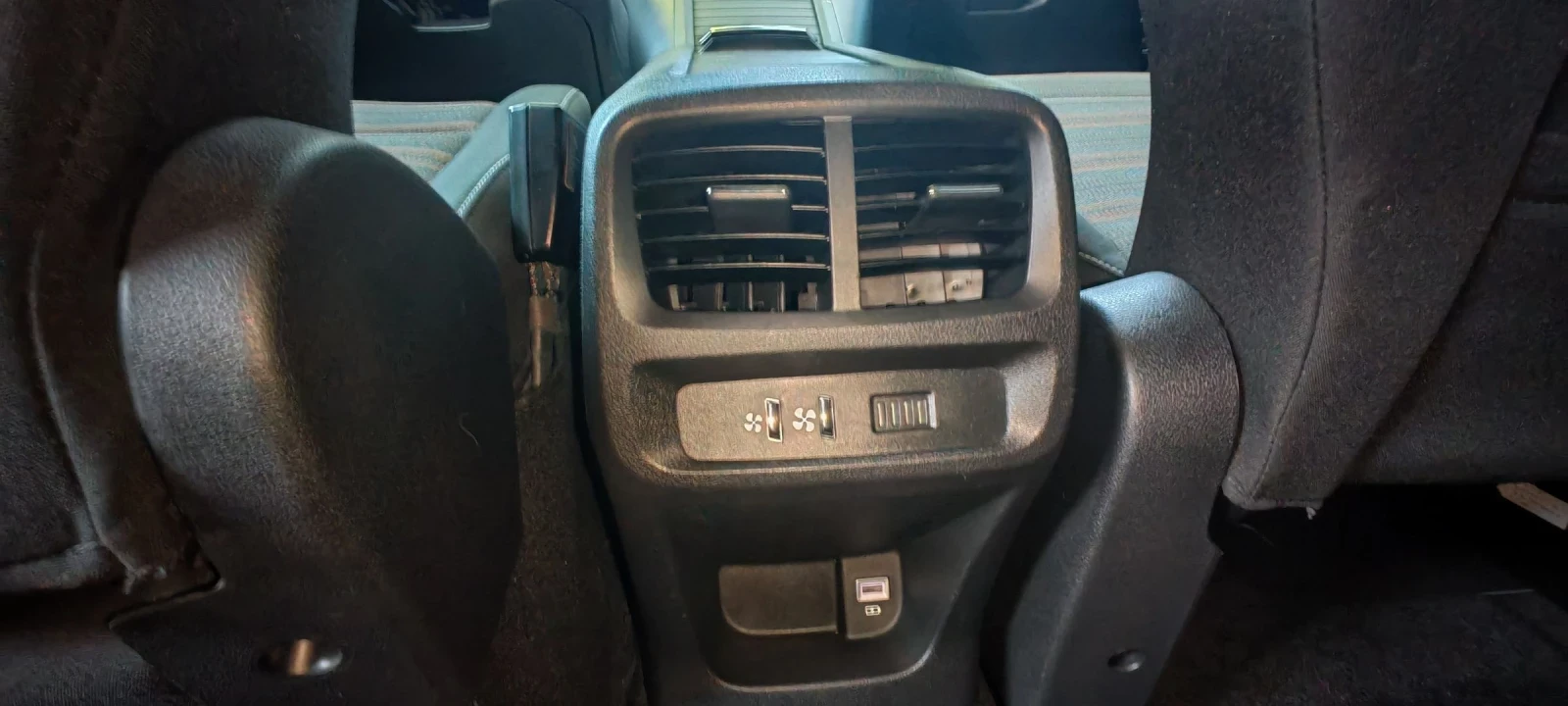 Opel Combo 52kW/H Electric, снимка 17 - Автомобили и джипове - 54134787
