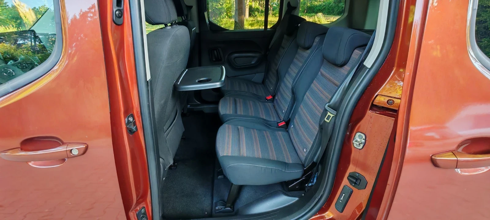 Opel Combo 52kW/H Electric, снимка 16 - Автомобили и джипове - 54134787