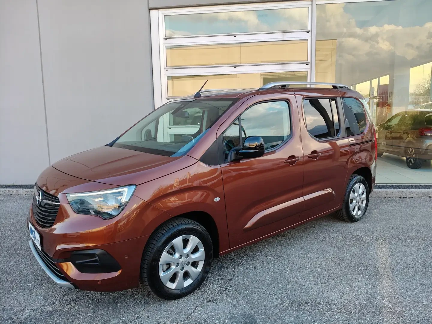Opel Combo 52kW/H Electric, снимка 3 - Автомобили и джипове - 54134787