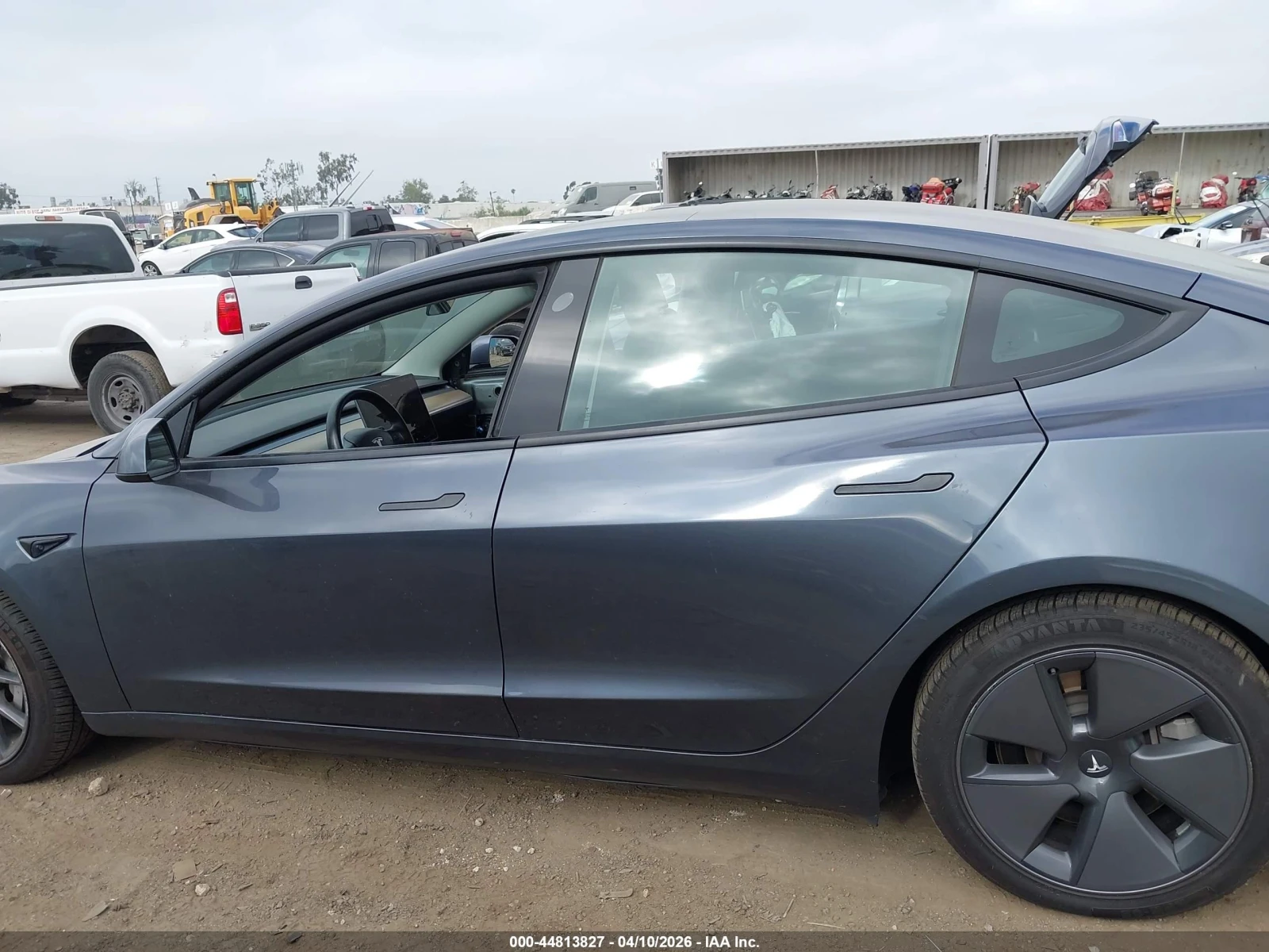 Tesla Model 3 LONG RANGE DUAL MOTOR ALL-WHEEL DRIVE, снимка 15 - Автомобили и джипове - 54311416