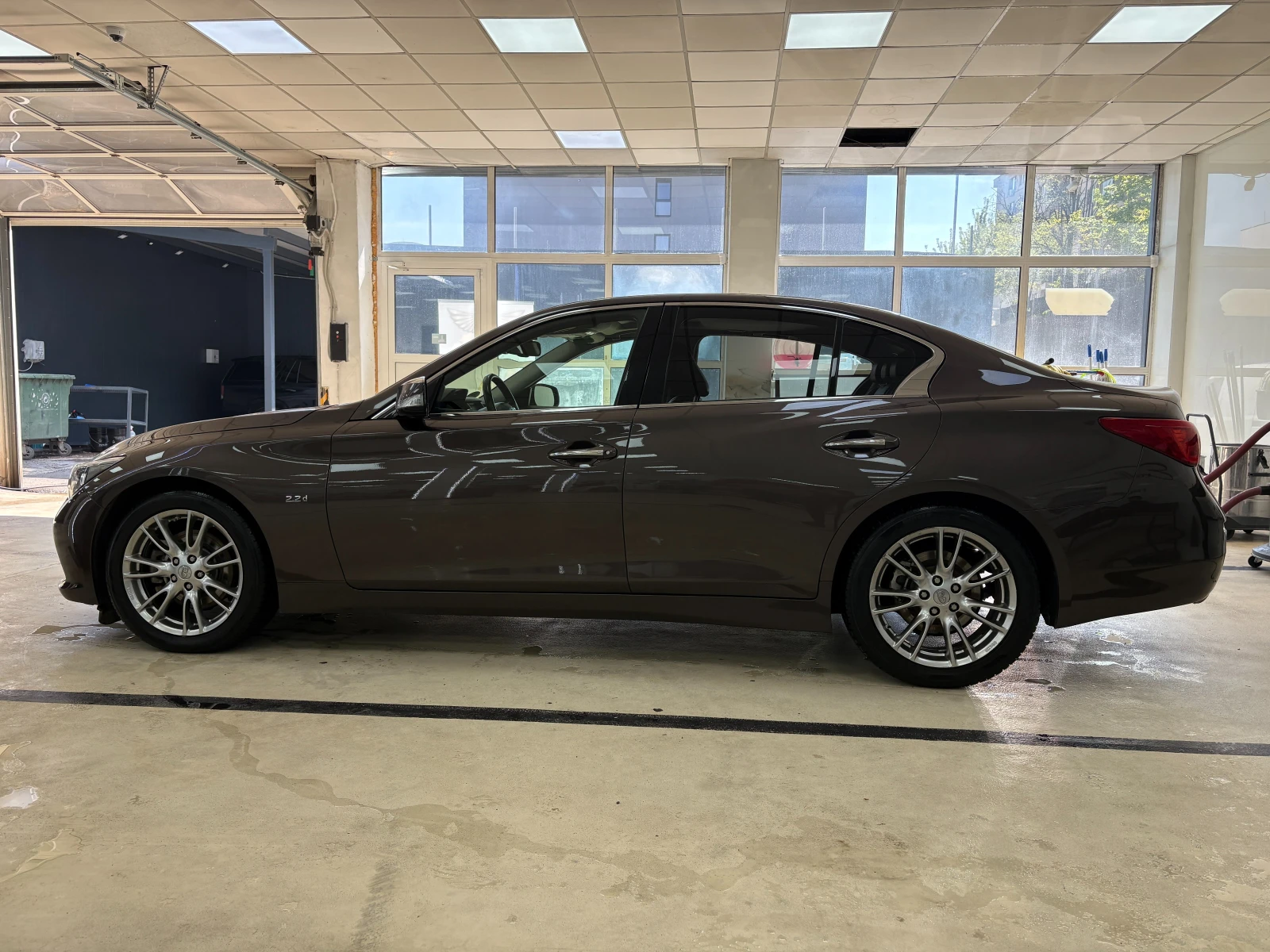 Infiniti Q50, снимка 10 - Автомобили и джипове - 54339518