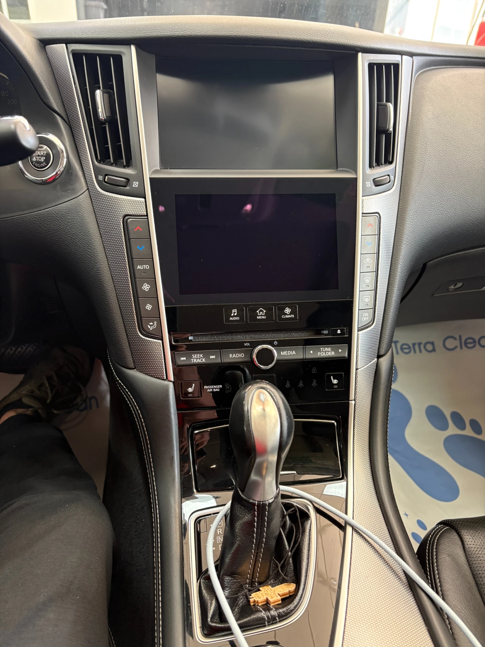 Infiniti Q50, снимка 4 - Автомобили и джипове - 54339518