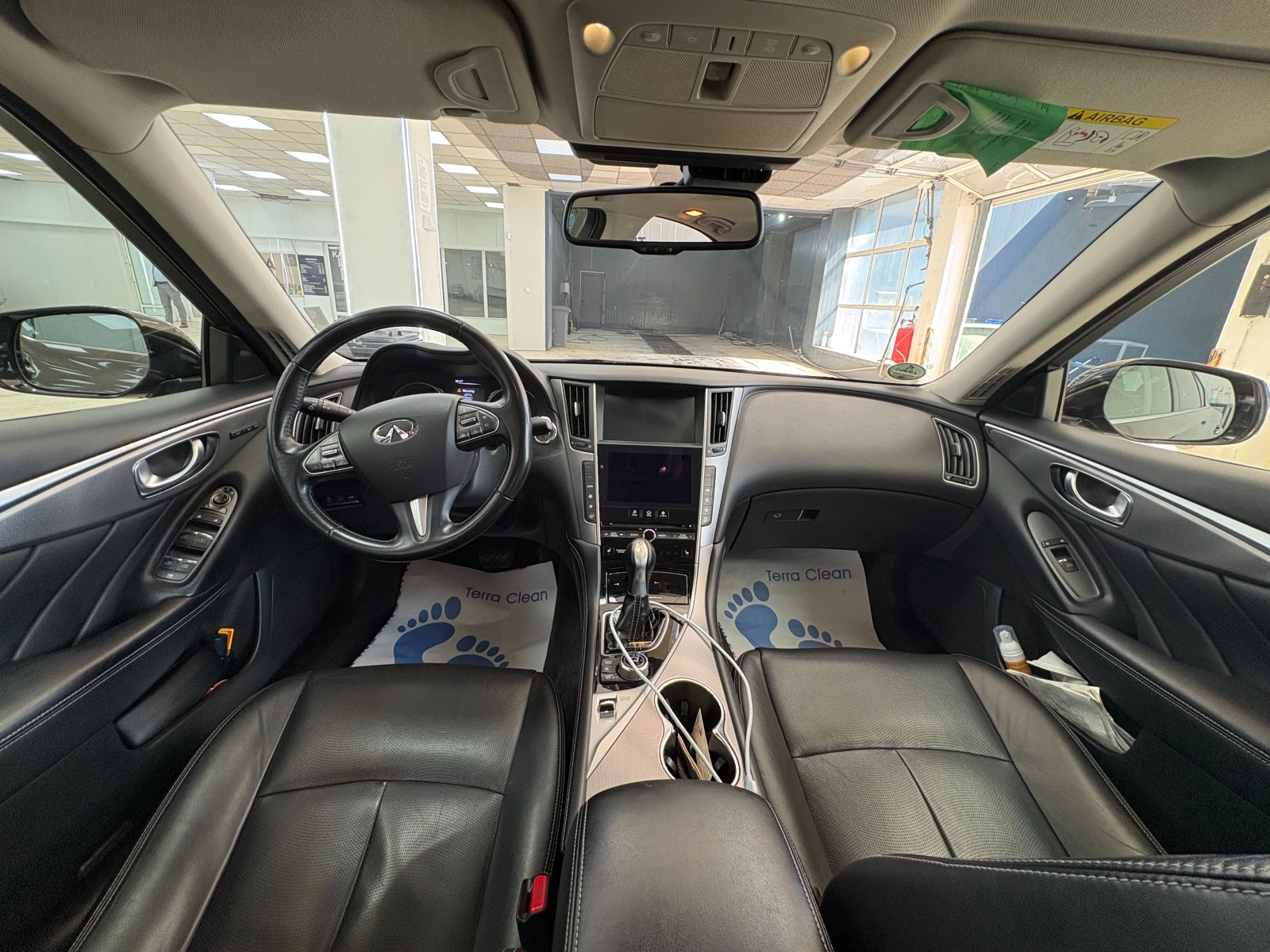 Infiniti Q50, снимка 6 - Автомобили и джипове - 54339518