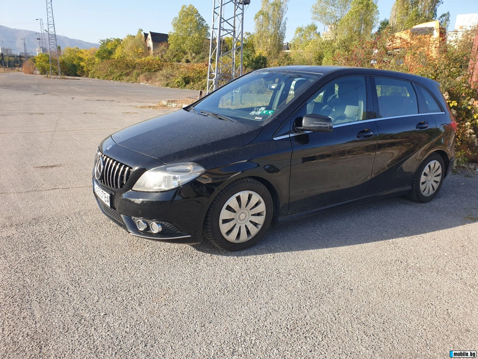 Mercedes-Benz B 180 Sport Сервизна история , снимка 11 - Автомобили и джипове - 54453677
