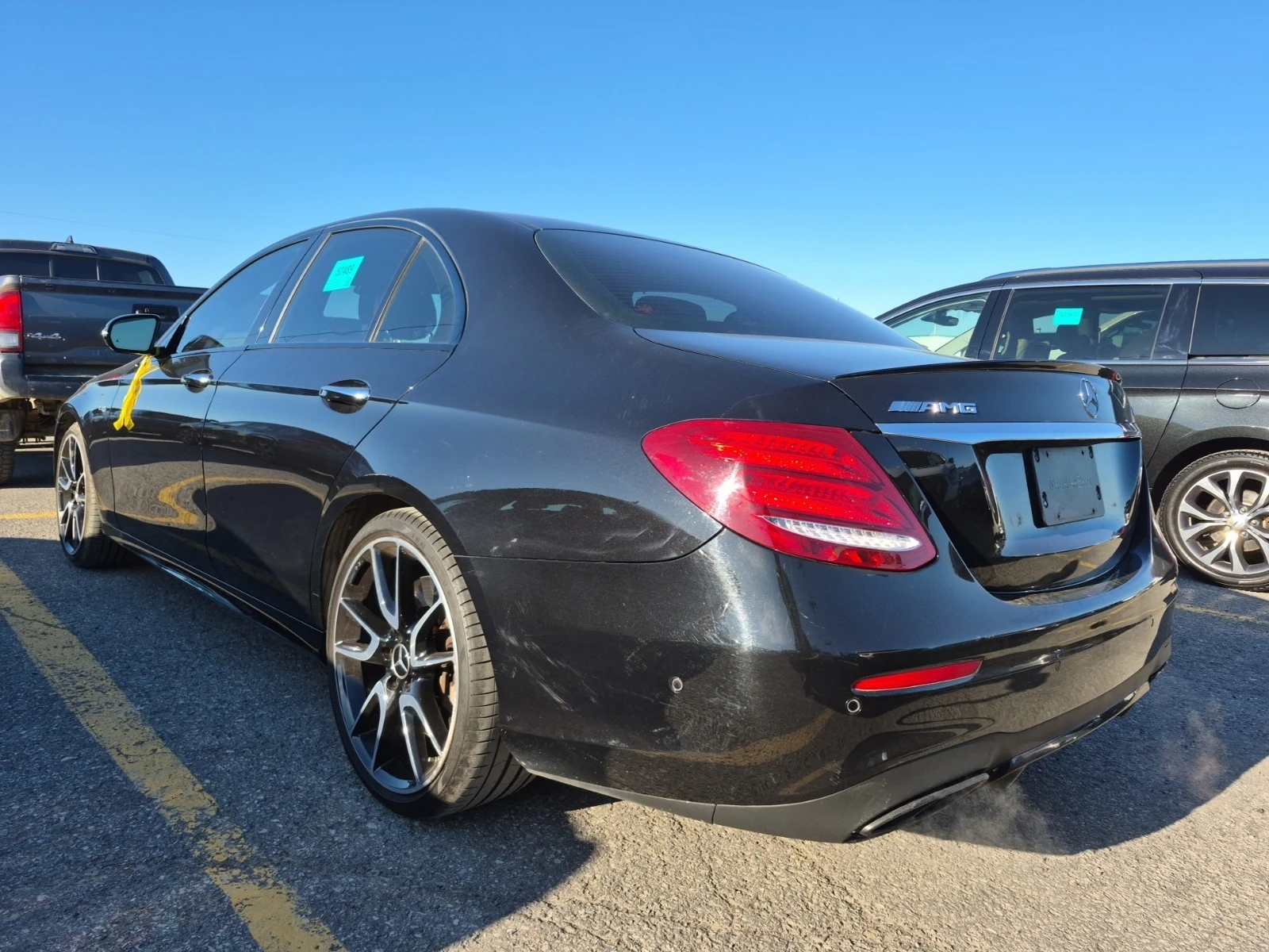 Mercedes-Benz E 43 AMG * * CARFAX * * АВТО КРЕДИТ * * , снимка 6 - Автомобили и джипове - 54646232