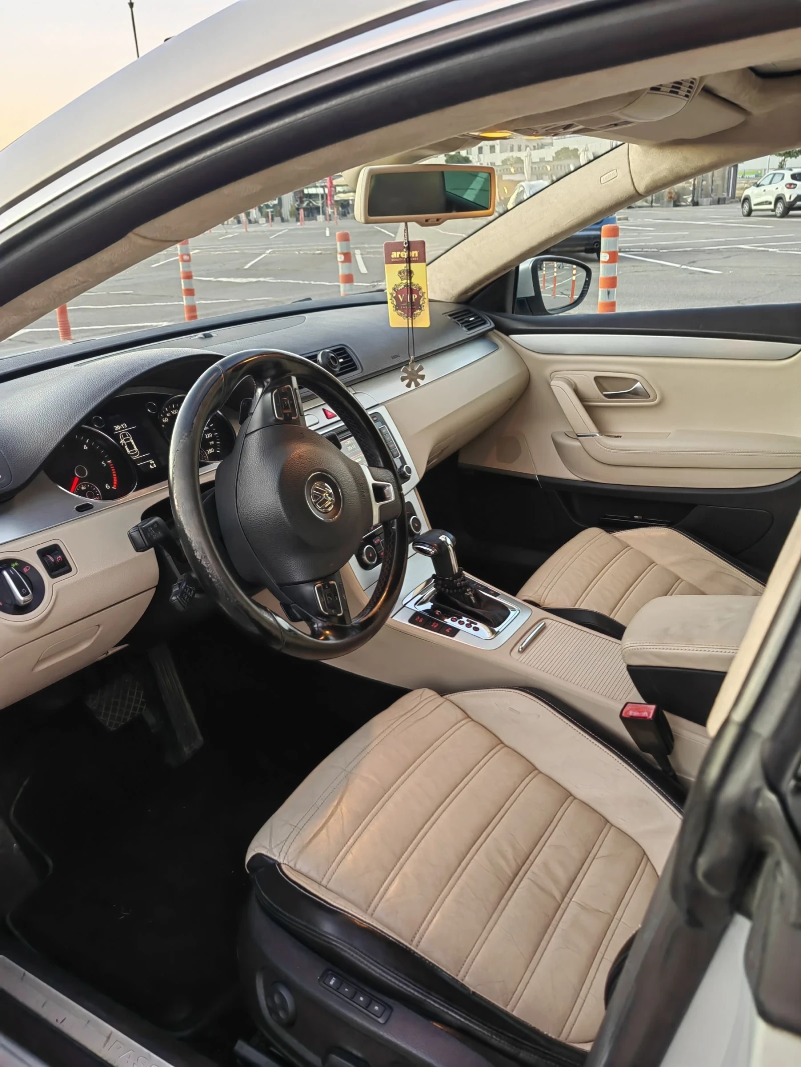 VW CC 2.0TDI 170hp, снимка 8 - Автомобили и джипове - 54719572