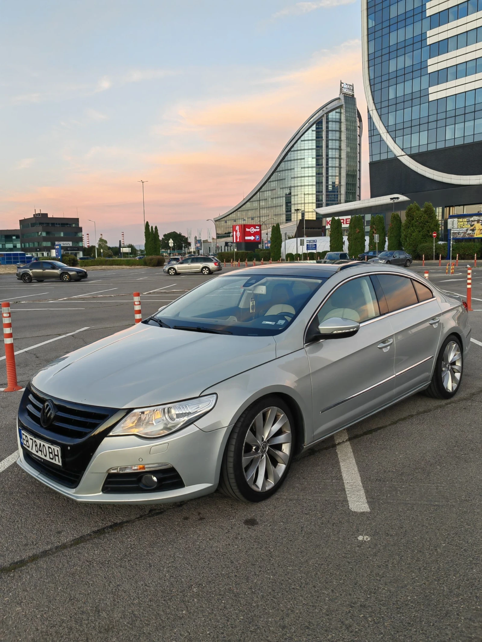 VW CC 2.0TDI 170hp, снимка 3 - Автомобили и джипове - 54719572